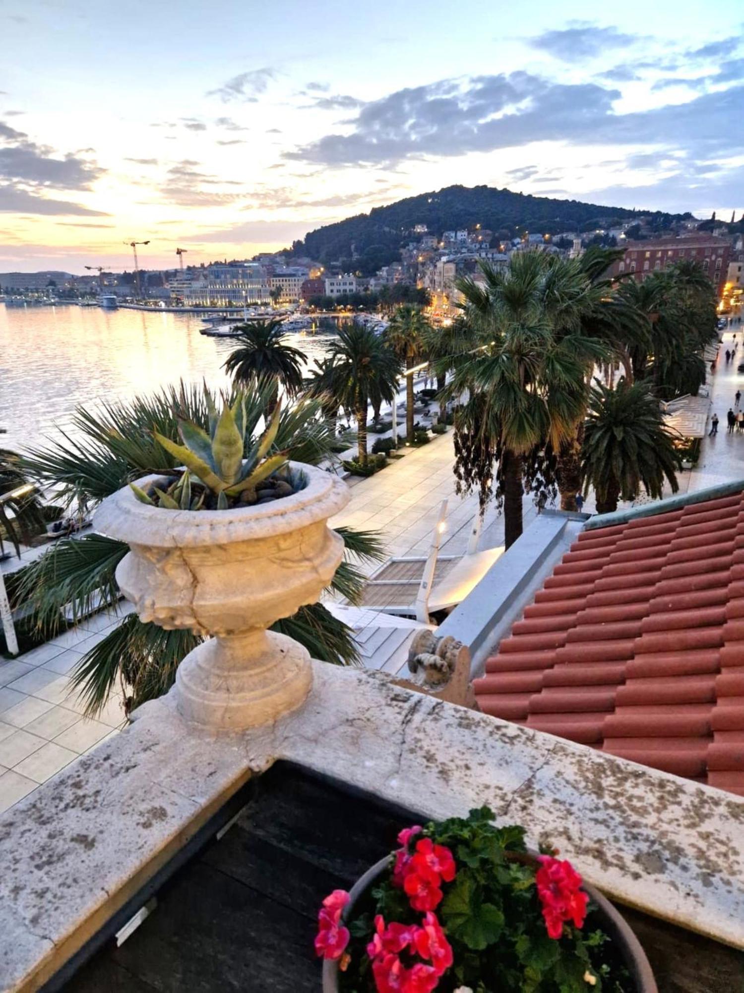 Riva Luxury Suites Split Luaran gambar