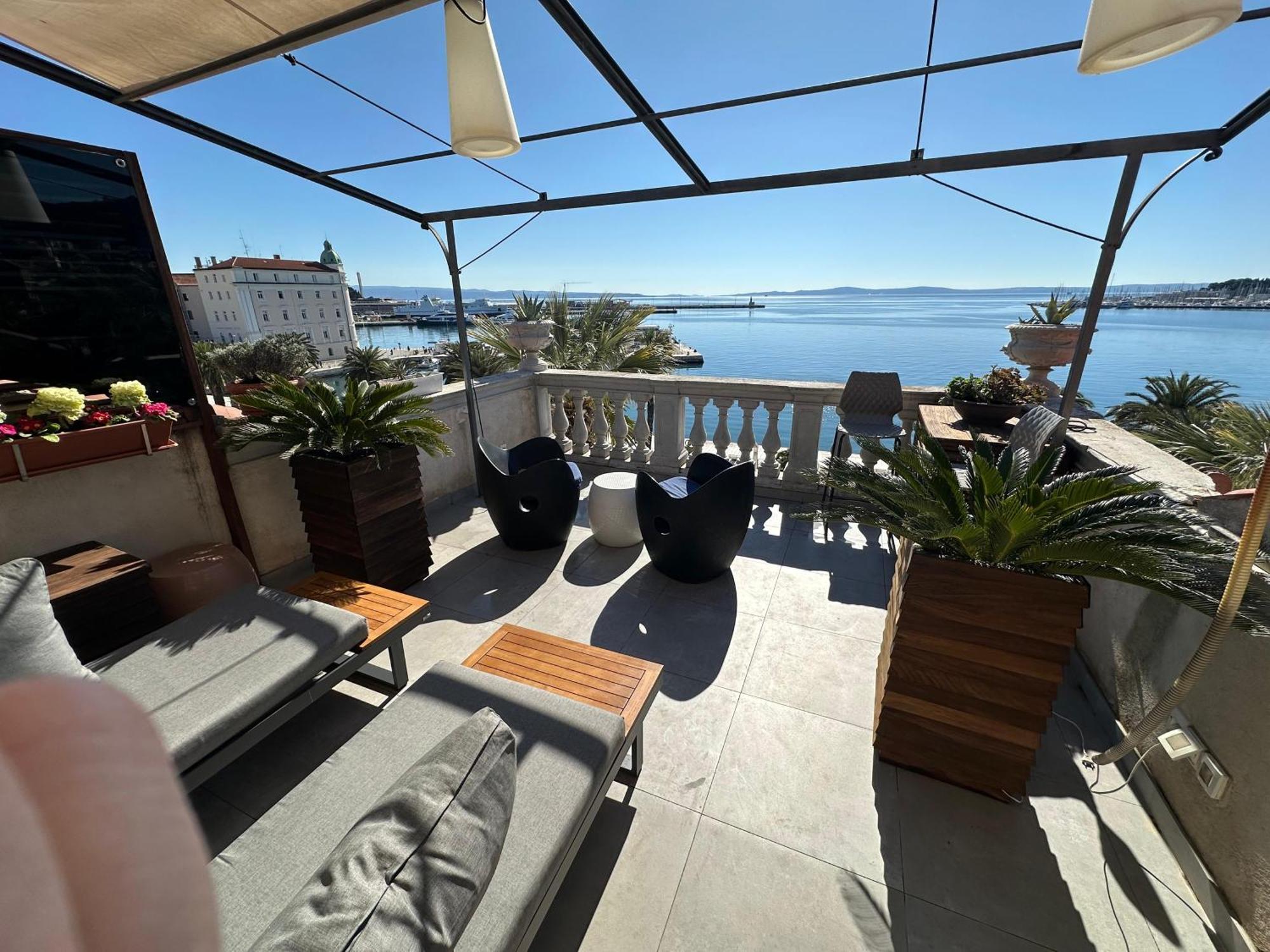 Riva Luxury Suites Split Luaran gambar